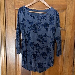 St. John's Bay Navy Floral 3/4 Sleeve Top